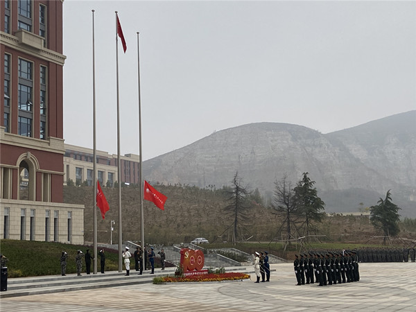 点此在新窗口浏览图片