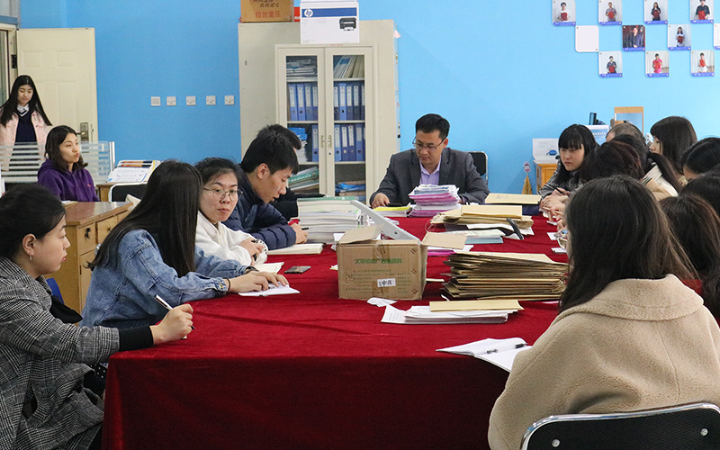 新闻2019.3.20-例会大.jpg