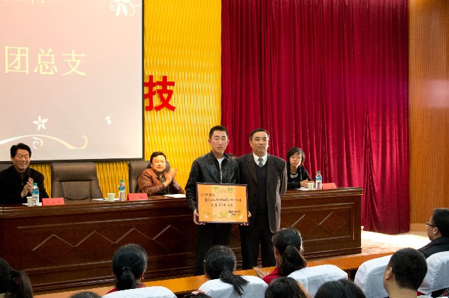 点此在新窗口浏览图片